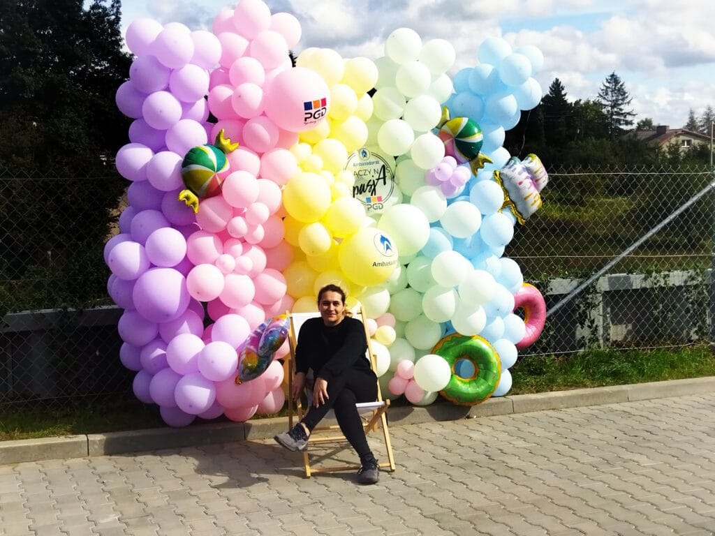 dekoracje balonowe-nasze realizacje Sklep dekoracje balonoweścianka balonowa ścianka balonowa z logo firmy balonowe dekoracje na wydarzenia firmowe Ścianka balonowa_kolorowa tęcza Dekoracje Balonowe Trójmiasto Balony Z Helem Gdynia Sklep dekoracje balonowe Trójmiasto Balony z helem Dekoracje Balonowe na Każdą Okazję