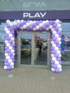 Girlanda balonowa z okazji nowej promocji w sklepie playBalony na Eventy \ Dekoracje Wydarzeń Firmowych