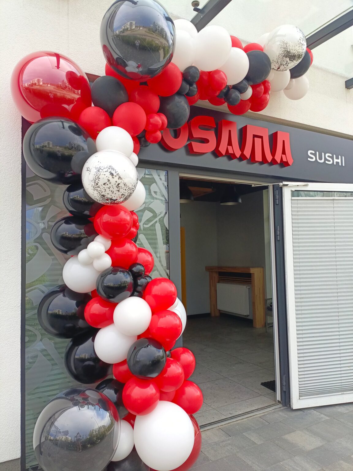 girlanda z balonów