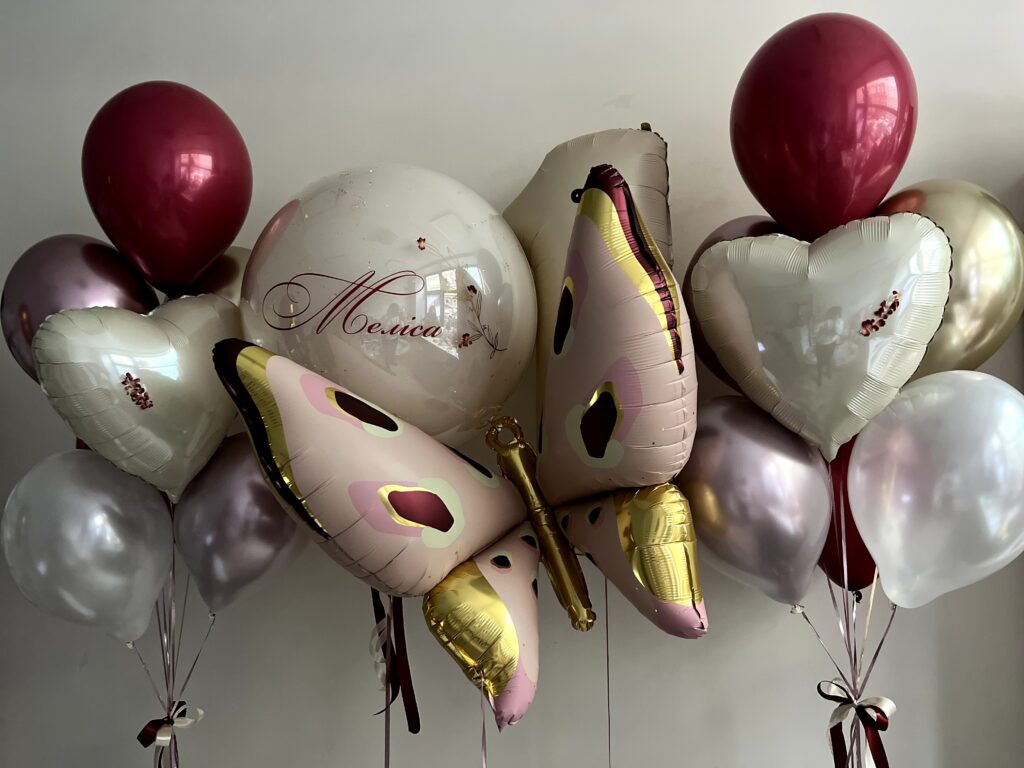 Bukiet balonów Motylek na 1 urodziny Bukiet balonów Motylek na 1 urodziny balonowe dekoracje Gdynia