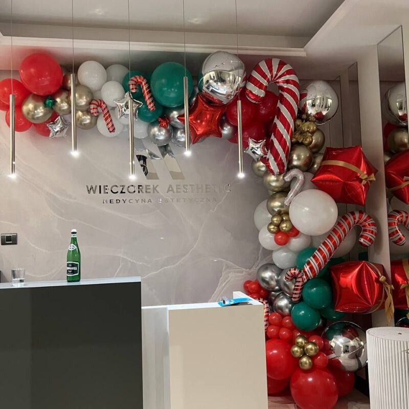 Girlanda z balonów świąteczna Girlanda z balonów świąteczna _ dekoracje balonowe